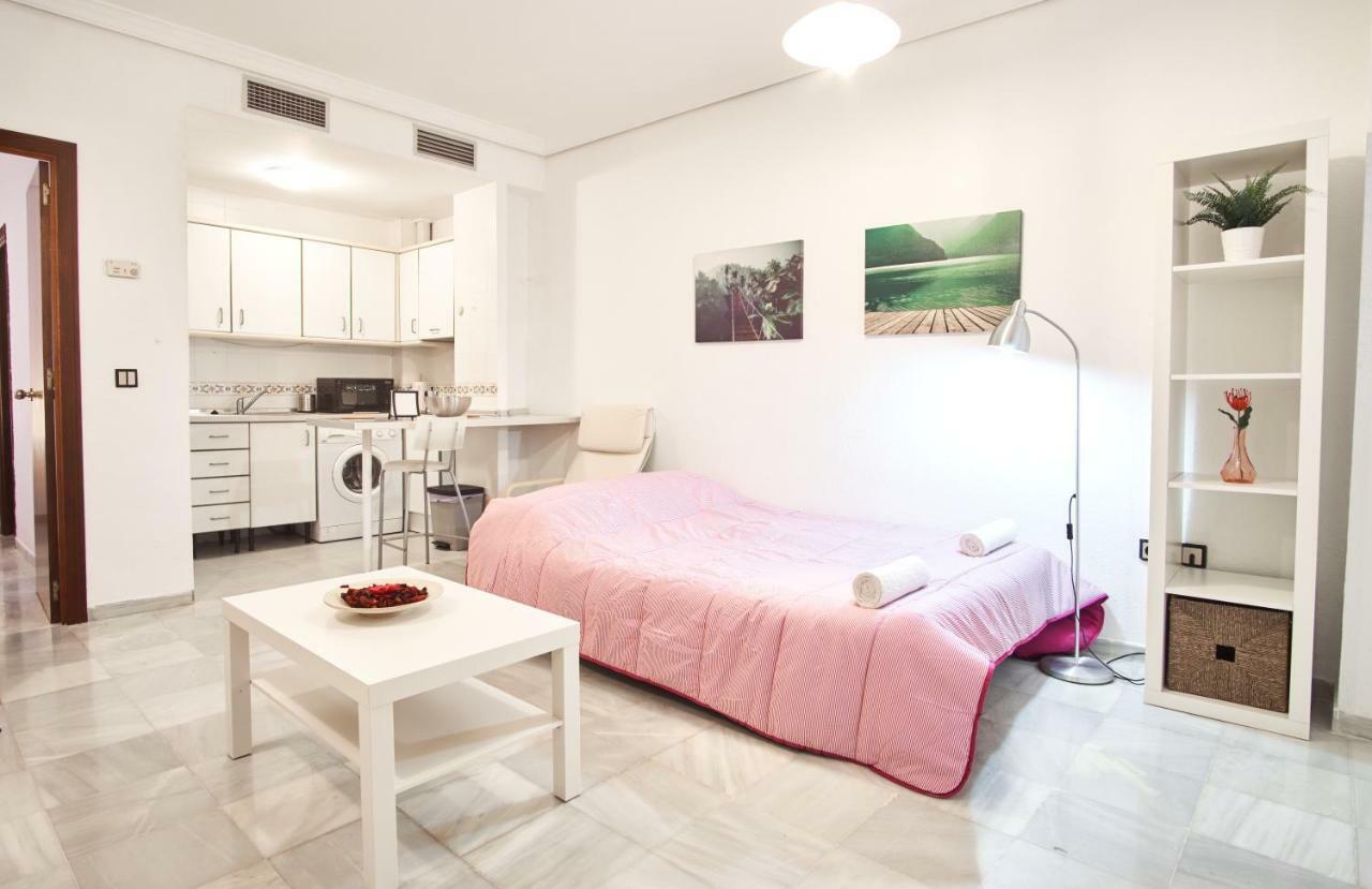 Pureza Oasis Suite Σεβίλλη Εξωτερικό φωτογραφία